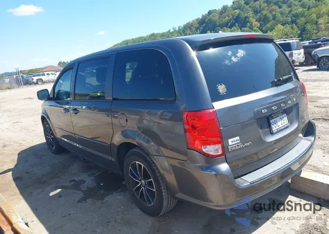 2015 Dodge Grand Caravan Sxt z USA, uszkodzony, nr VIN 2C4RDGCG2FR625849